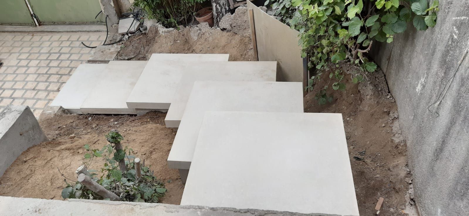 Escaliers extérieurs 03.