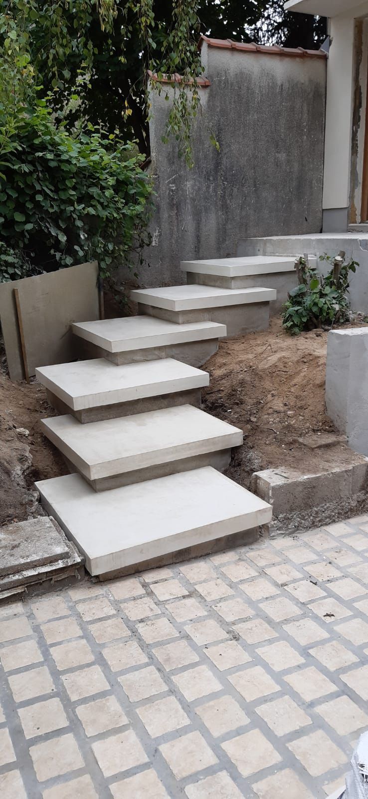 Escaliers extérieurs 01.