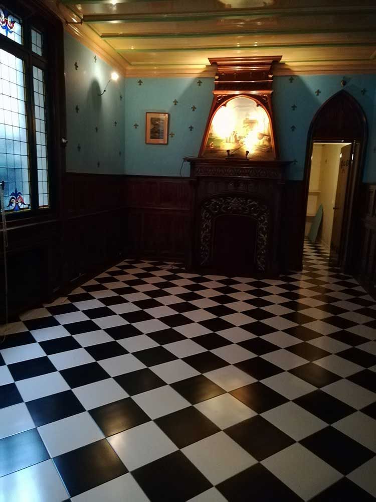 Cabinet d’avocats rue Claude Cahu 01.