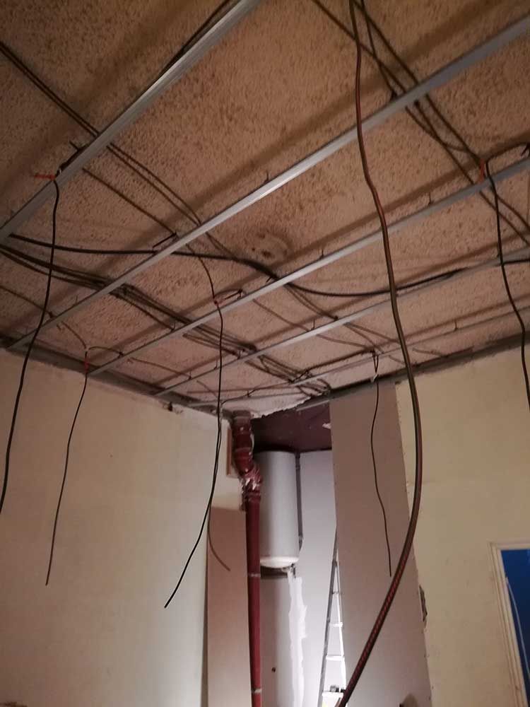 Cabinet d’avocats rue Claude Cahu 09.