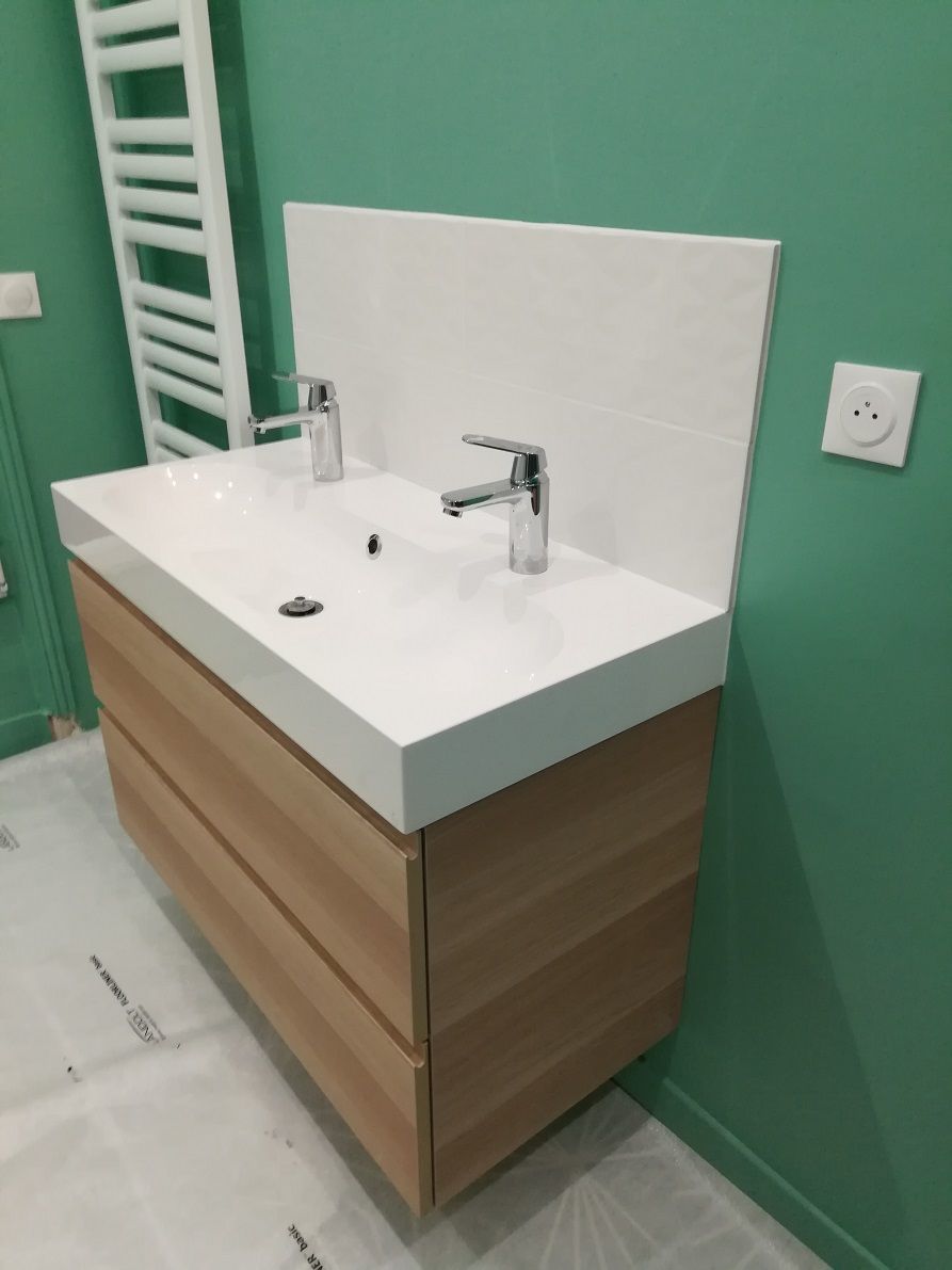 Place de la République, Bois Colombes 24.