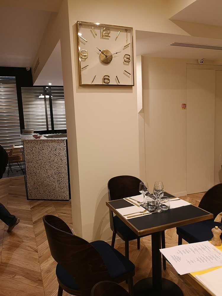 Restaurant Rue Bayen 17.