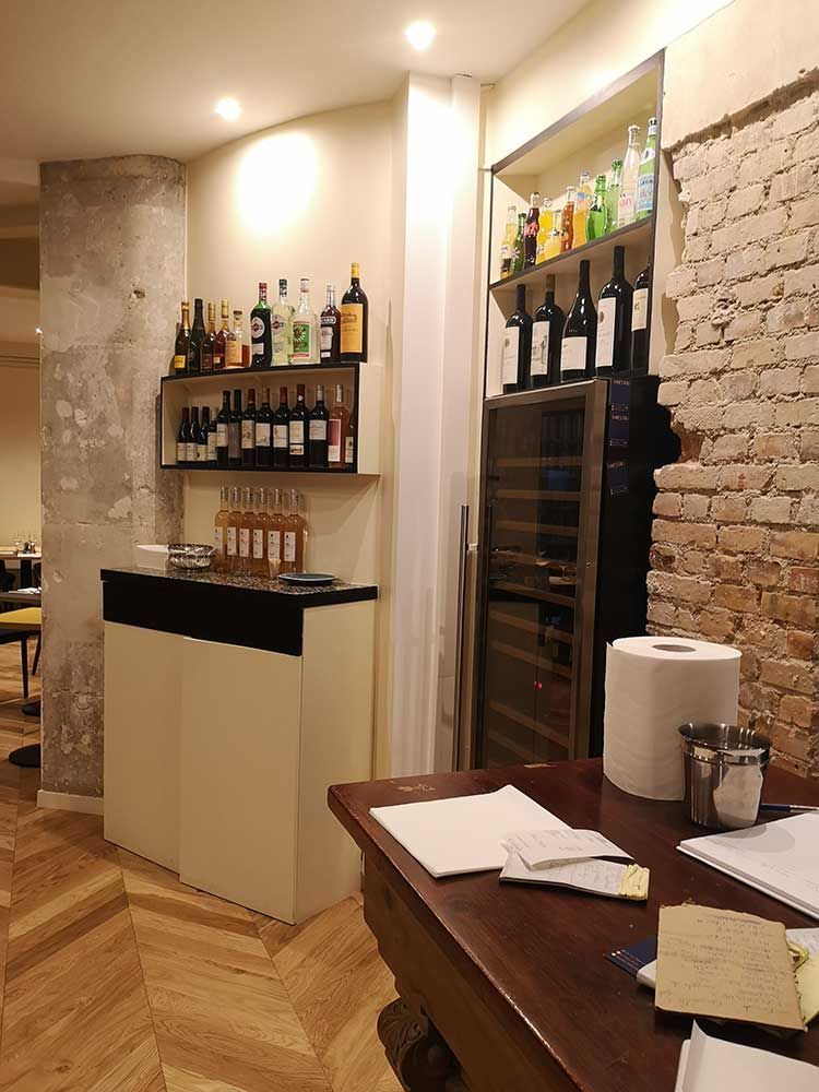 Restaurant Rue Bayen 20.