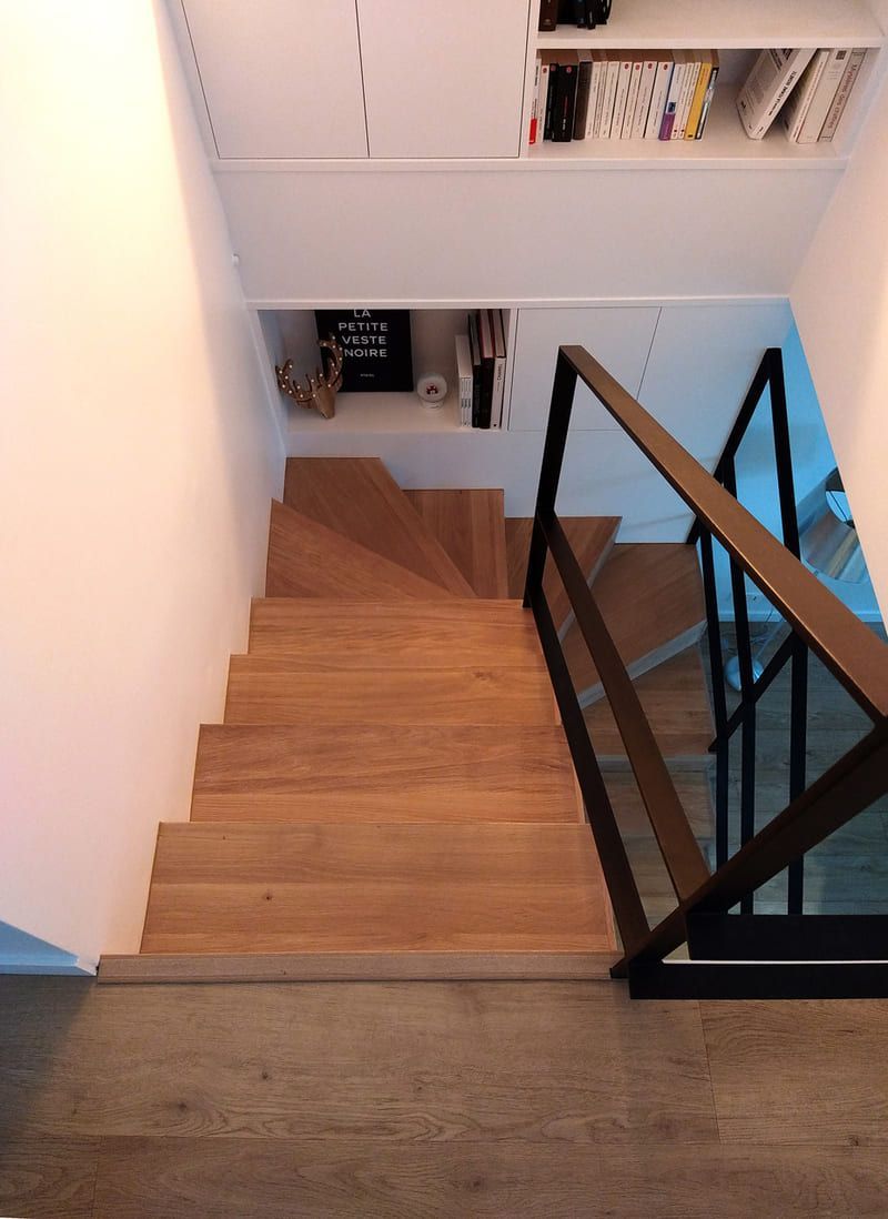 Meubles d'escaliers 05.