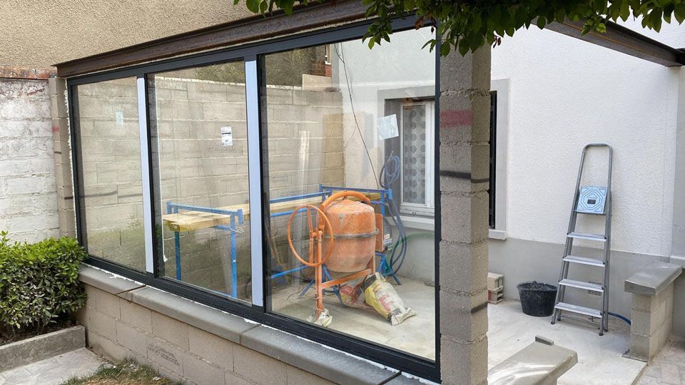 Véranda maçonnée à Colombes 04.