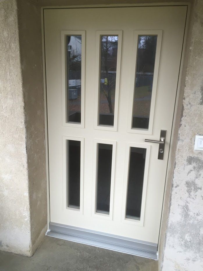 Tür nachher - kellerhals schreinerservice