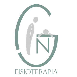 Logotipo para una clínica de fisioterapia. Presenta a un terapeuta y un paciente, y las letras G y N en un suave color verde azulado.