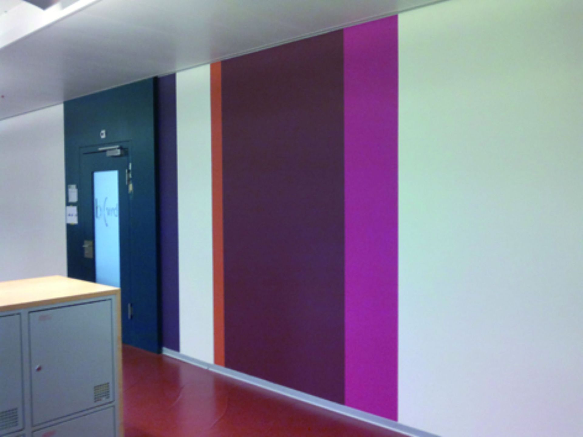 Wand Streifen - Lüthi & Sohn