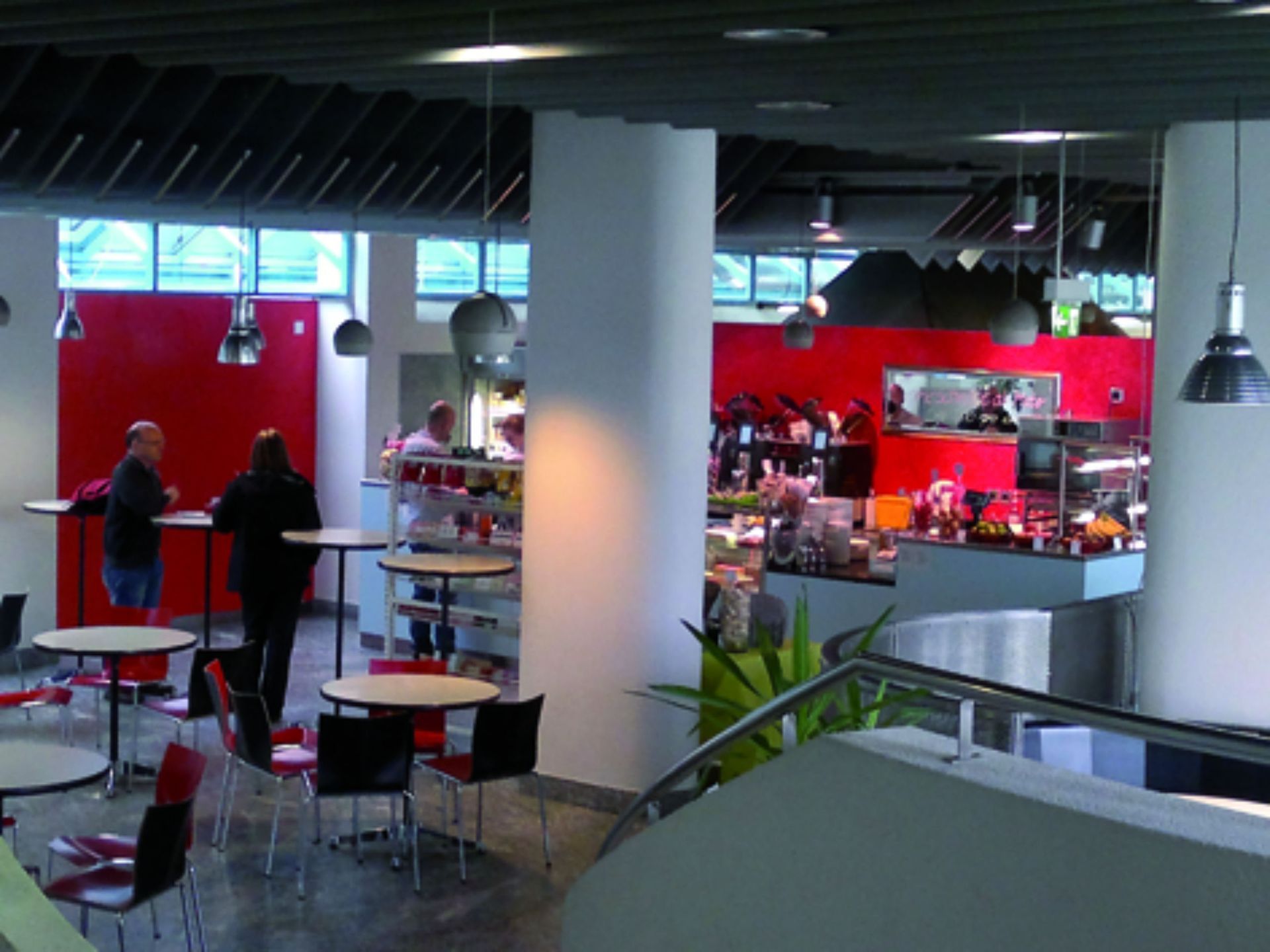 Schnitzerei - Lüthi & Sohn