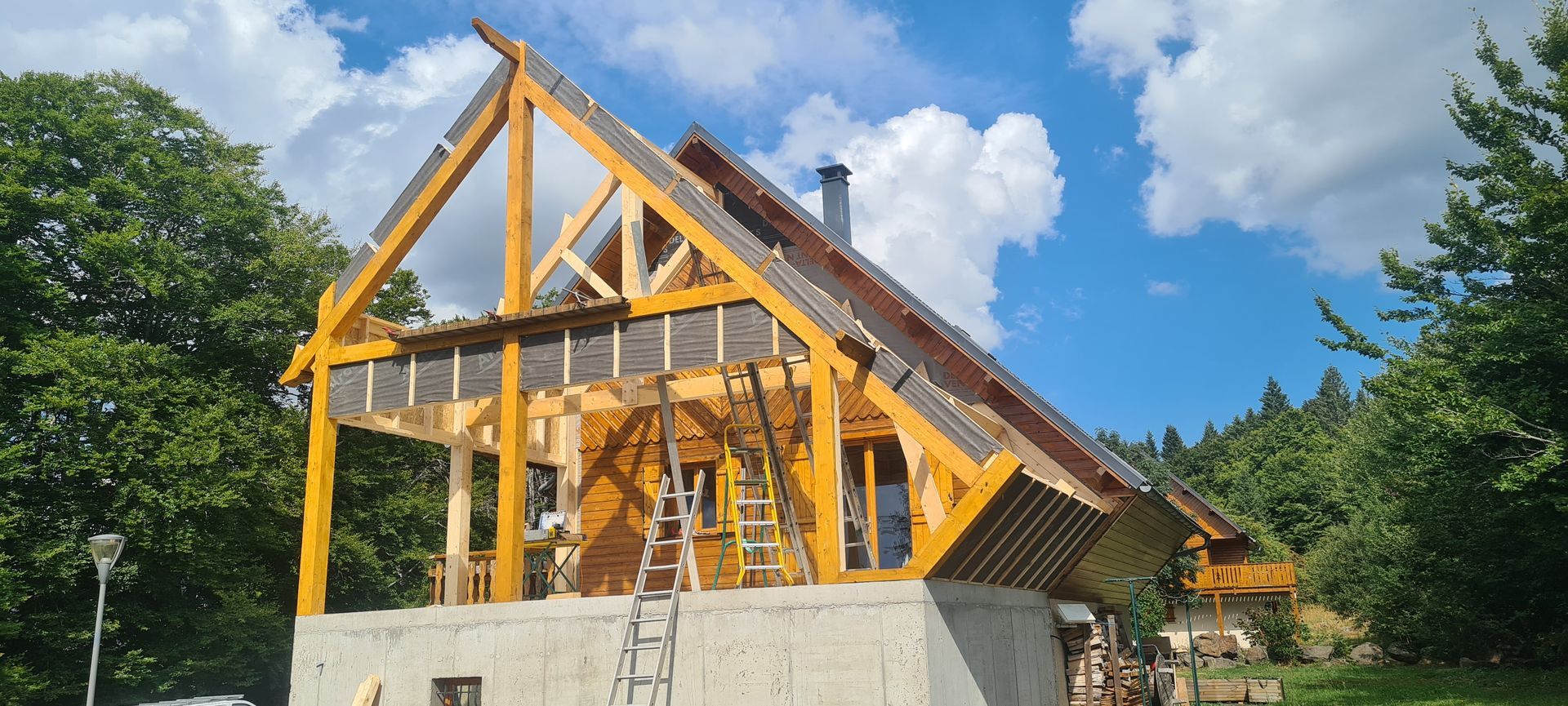 Charpente traditionnelle en bois