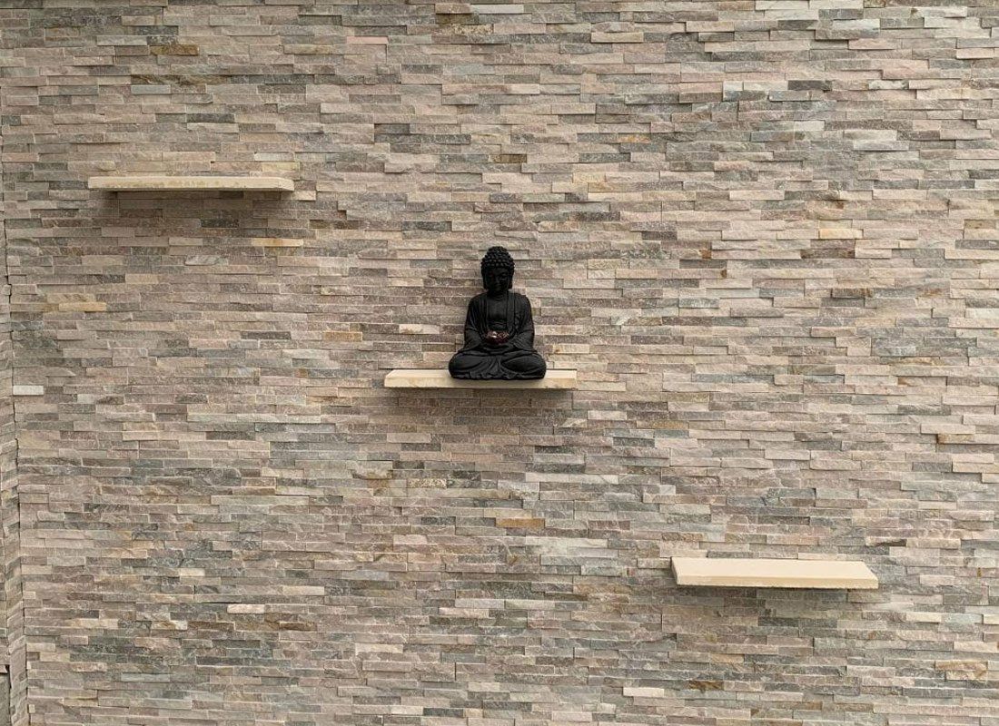 Aménagement extérieur, statuette