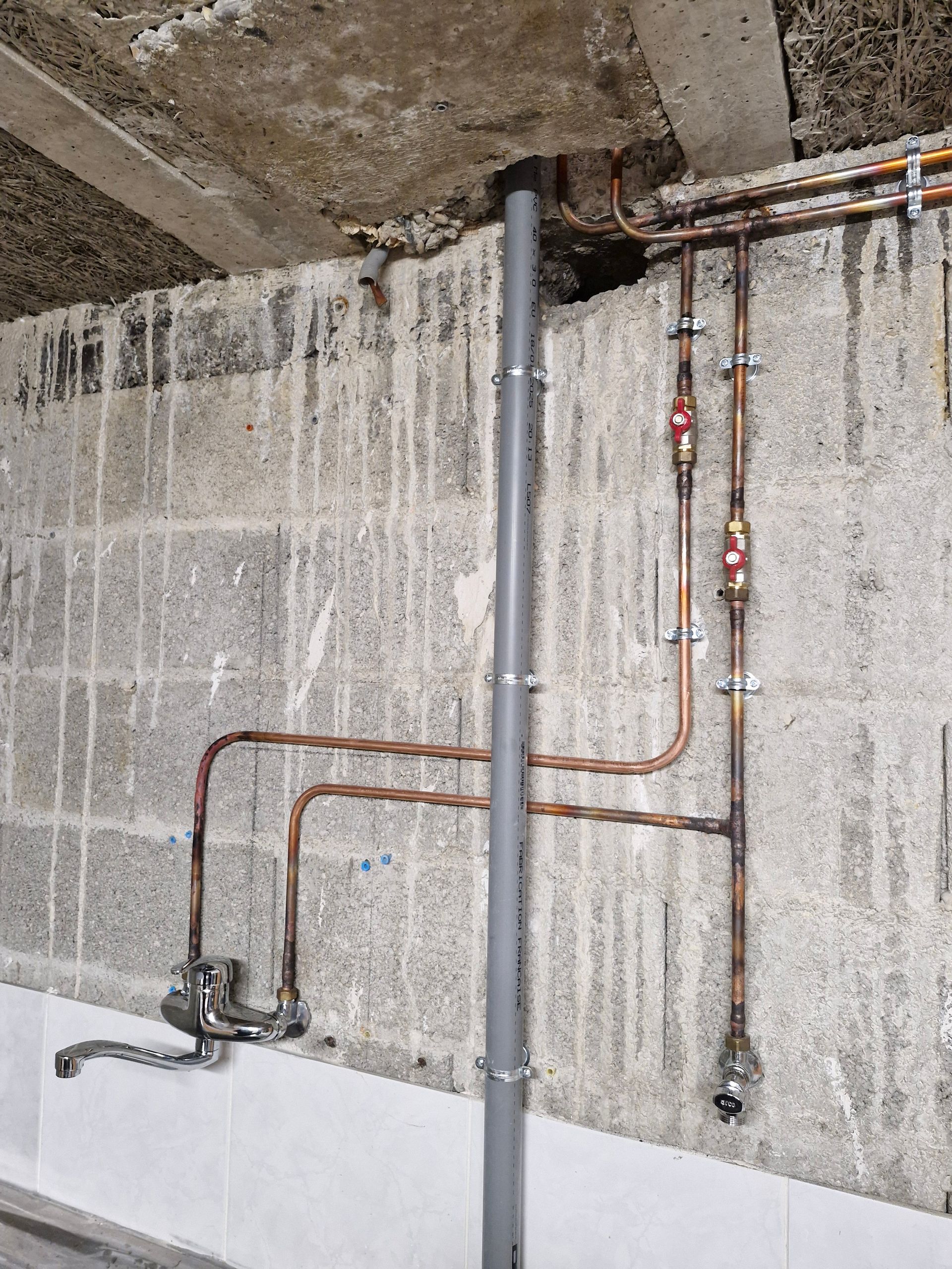 Installation sanitaire à Saint-André-sur-Vieux-Jonc