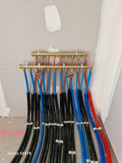 Création de nourrice pour sanitaire à Villars-les-Dombes