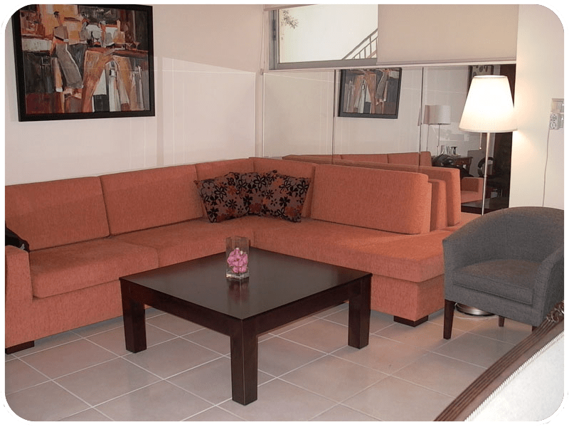 ΜΟΝΤΕΡΝΟ ΣΑΛΟΝΙ - ΓΩΝΙΑ ΚΑΡΕ