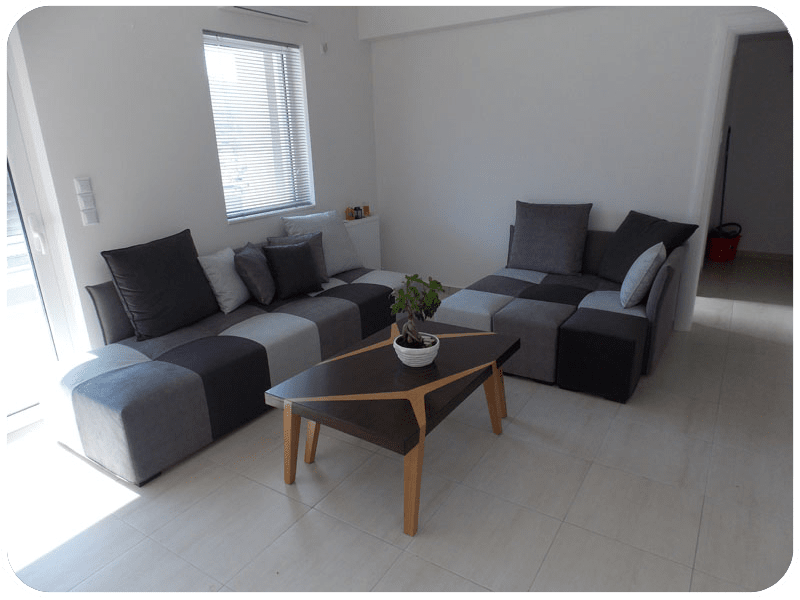 ΜΟΝΤΕΡΝΟ ΣΑΛΟΝΙ - ΓΩΝΙΑ ΚΥΒΟΣ