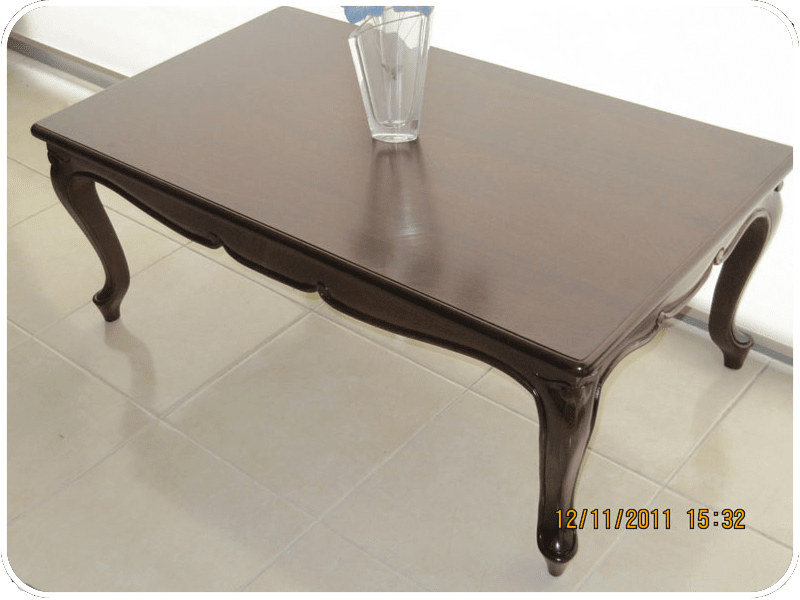 ΜΟΝΤΕΡΝΟ ΤΡΑΠΕΖΑΚΙ ΣΑΛΟΝΙΟΥ