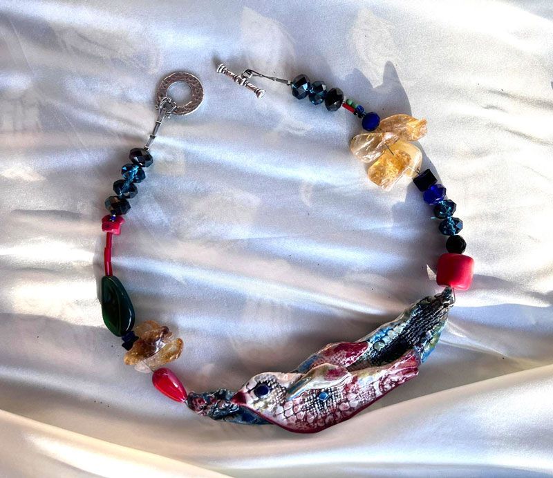 Έφη Σπηλιώτη | Έκθεση στην έπαυλη ΠΕΜΑΧΡΙΝΑ  Μηνιές Κεφαλονιάς - Κοσμήματα