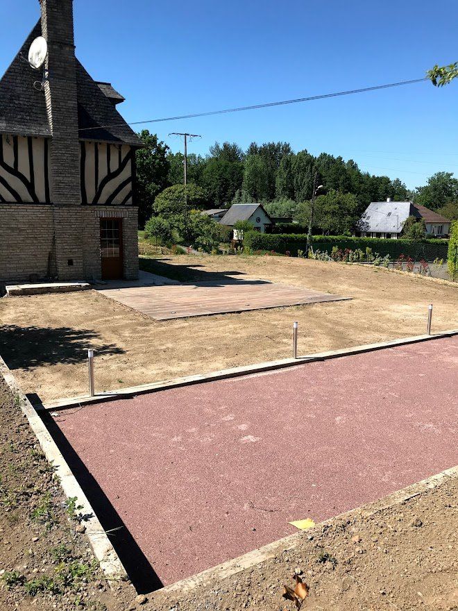 terrassement et réalisation d'un terrain de pétanque
