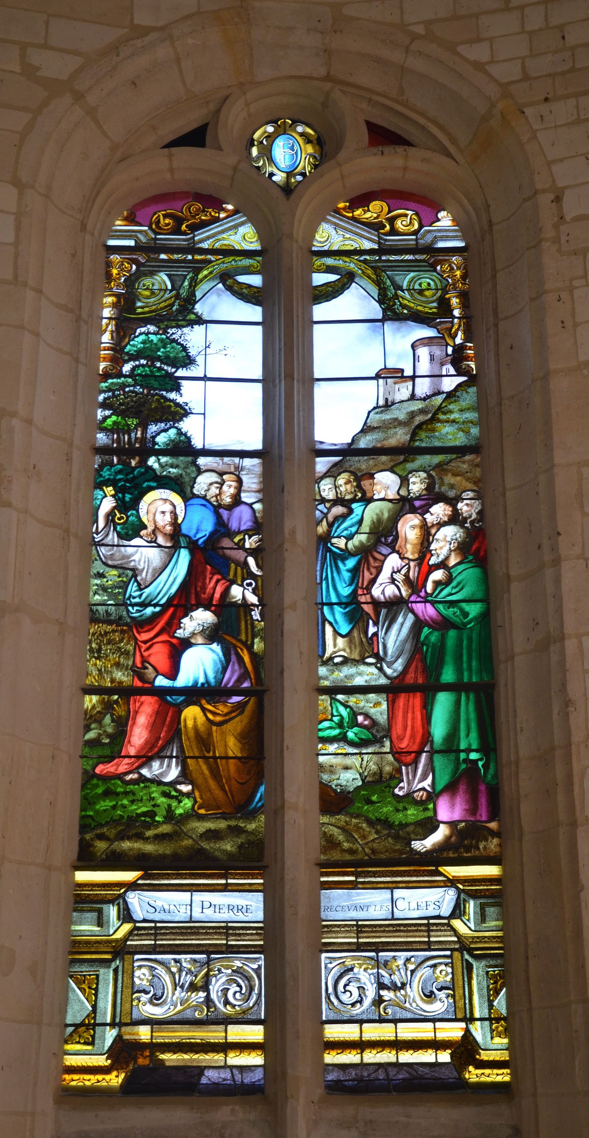 Restauration de vitrail religieux à Catillon-Fumechon