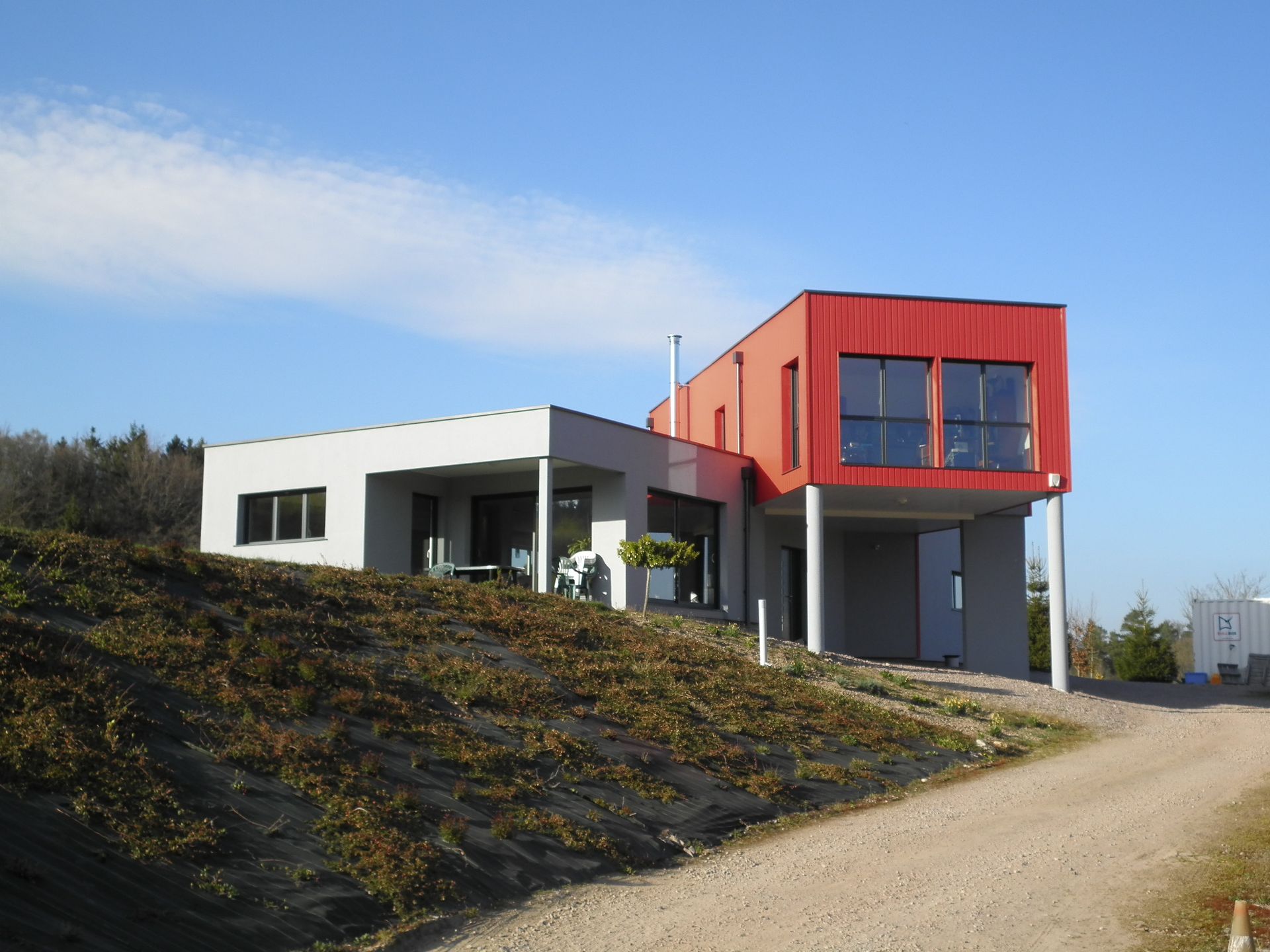 Cubes superposés à ossature en bois