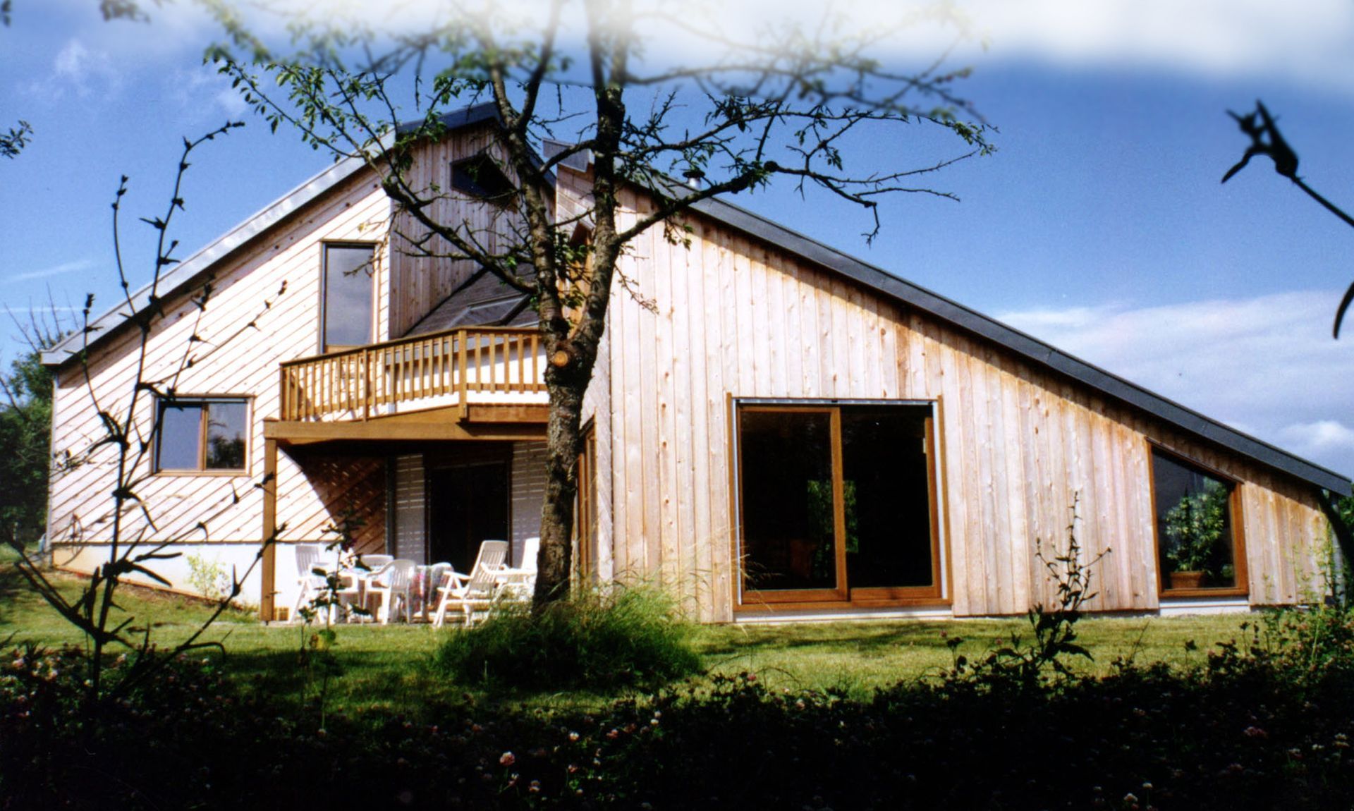 Maison en double carré