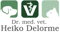 Ein Logo für eine Tierklinik mit einem Hund, einer Katze und einem Caduceus.