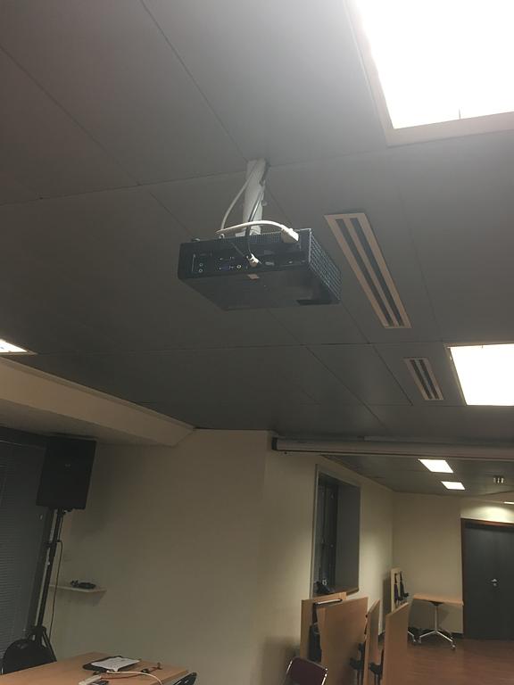 Installation d'un vidéoprojecteur
