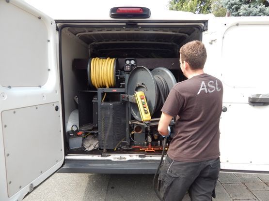 Material zur Kanalreinigung vom Abfluss-Service Lankes e. K.