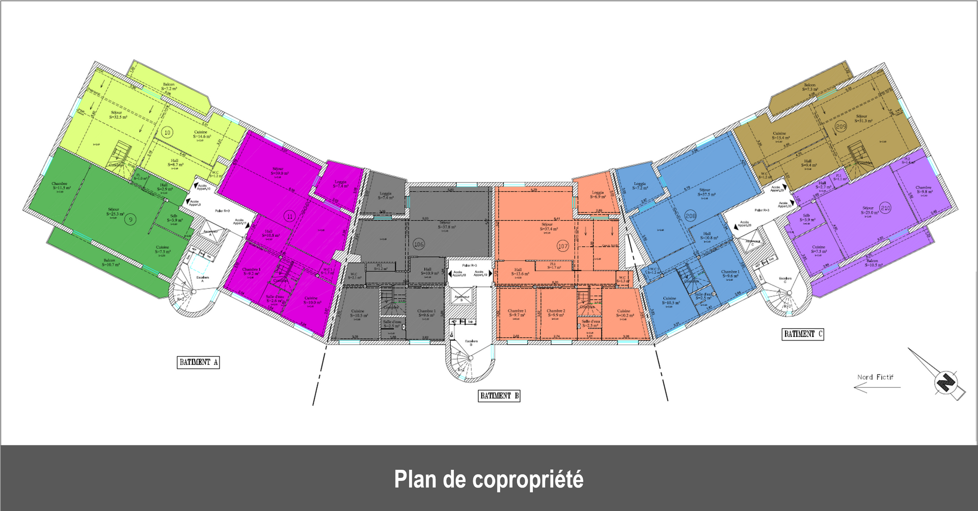 Plan d'étage d'un bâtiment incurvé avec plusieurs sections colorées, intitulé Plan de copropriété.