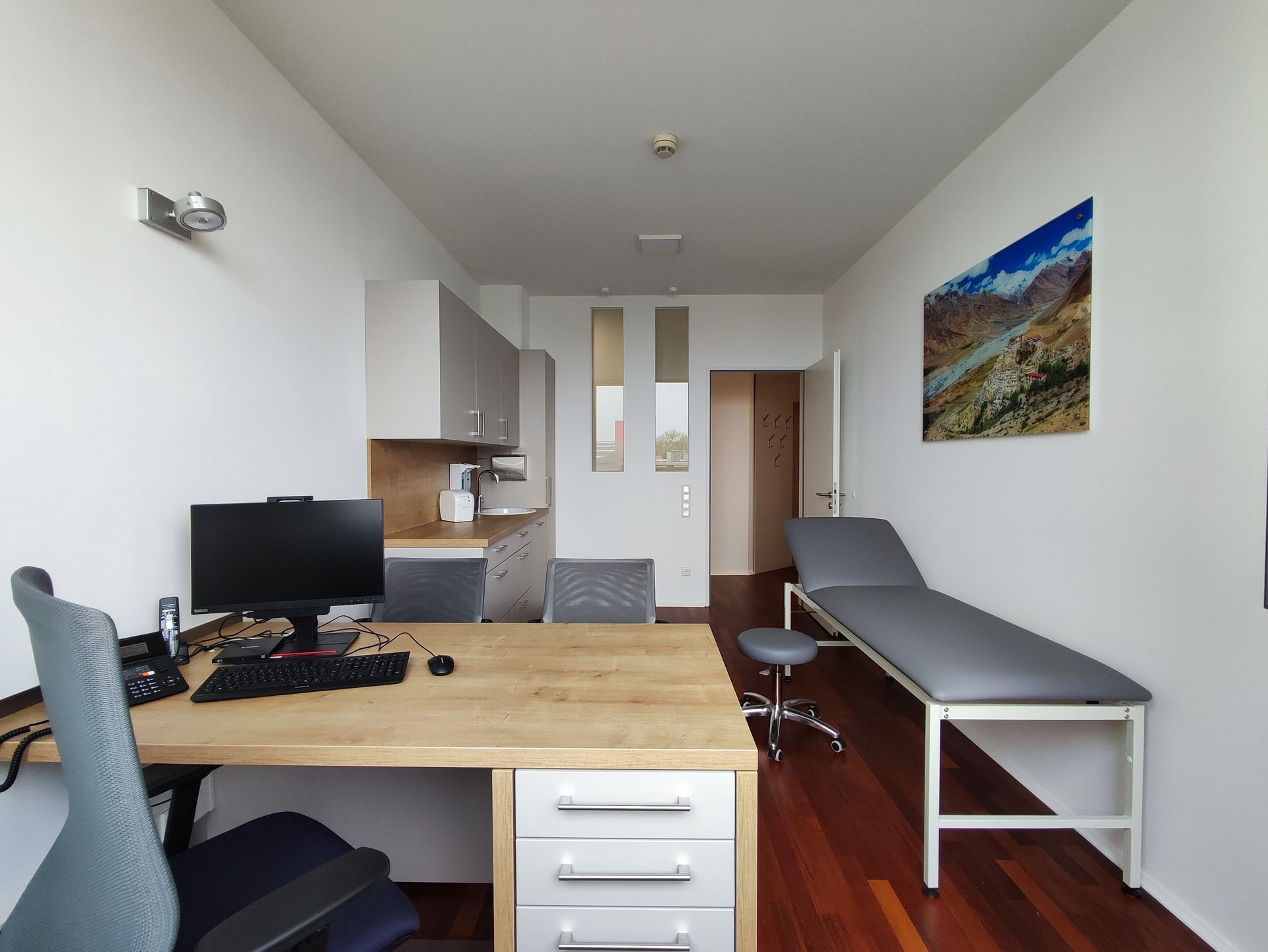 Rheumapraxis Bottrop Behandlungszimmer