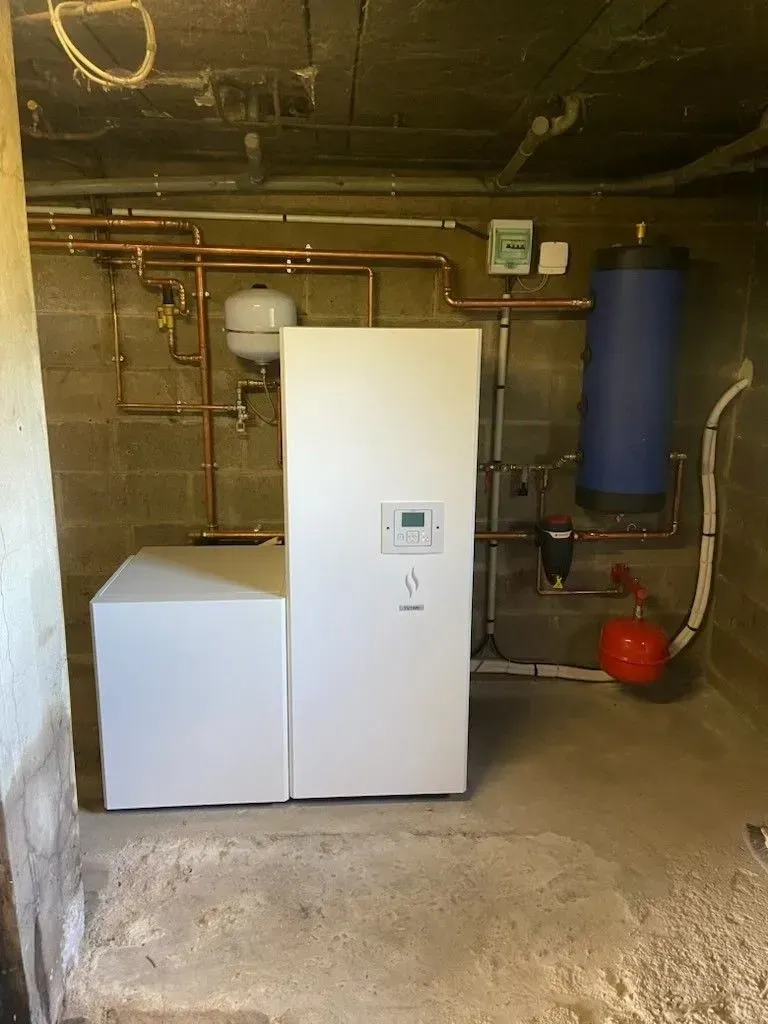 Installation pour pompe à chaleur dans un garage