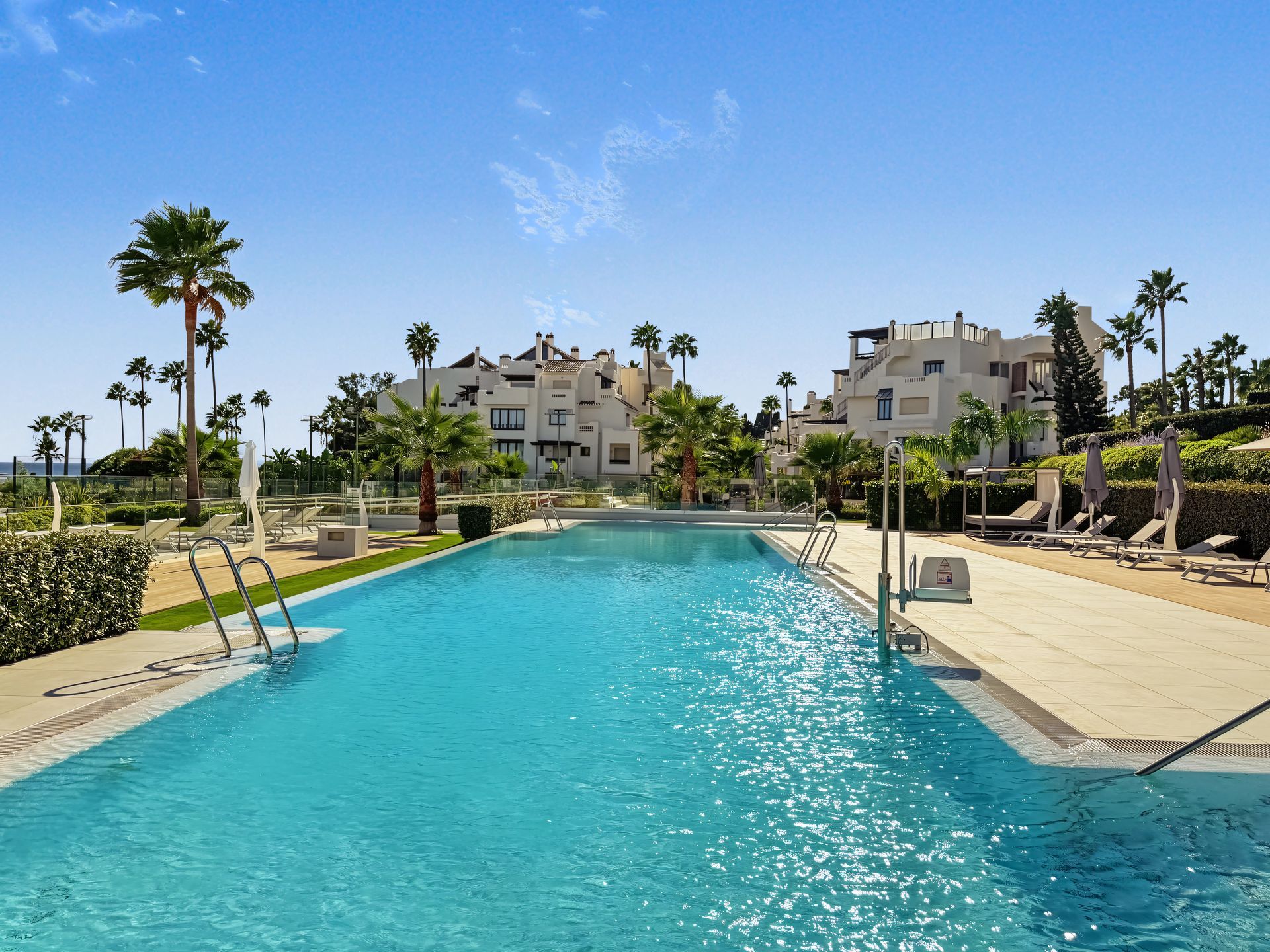Vivienda con piscina en la Costa del Sol