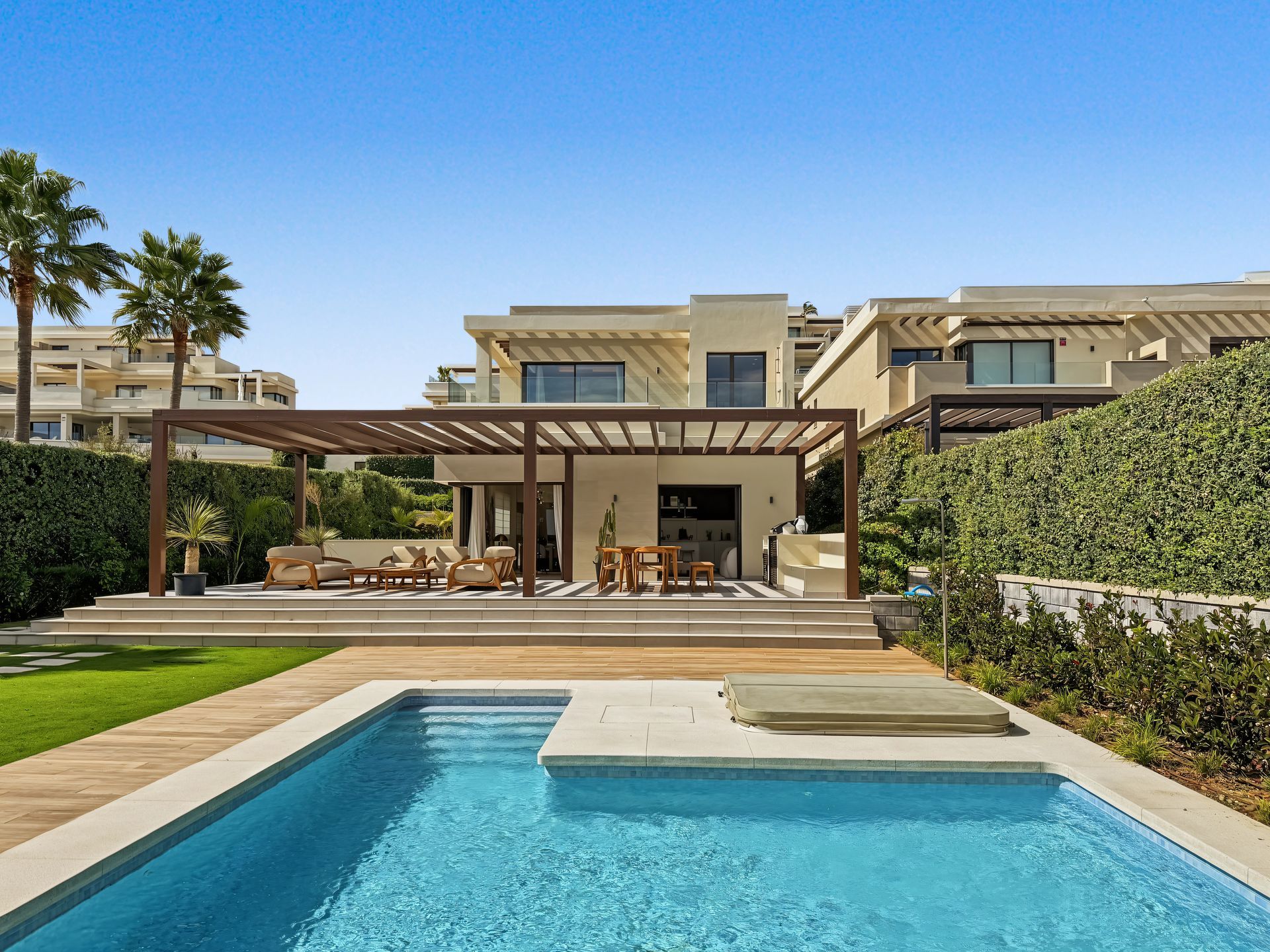 Vivienda con piscina en la Costa del Sol