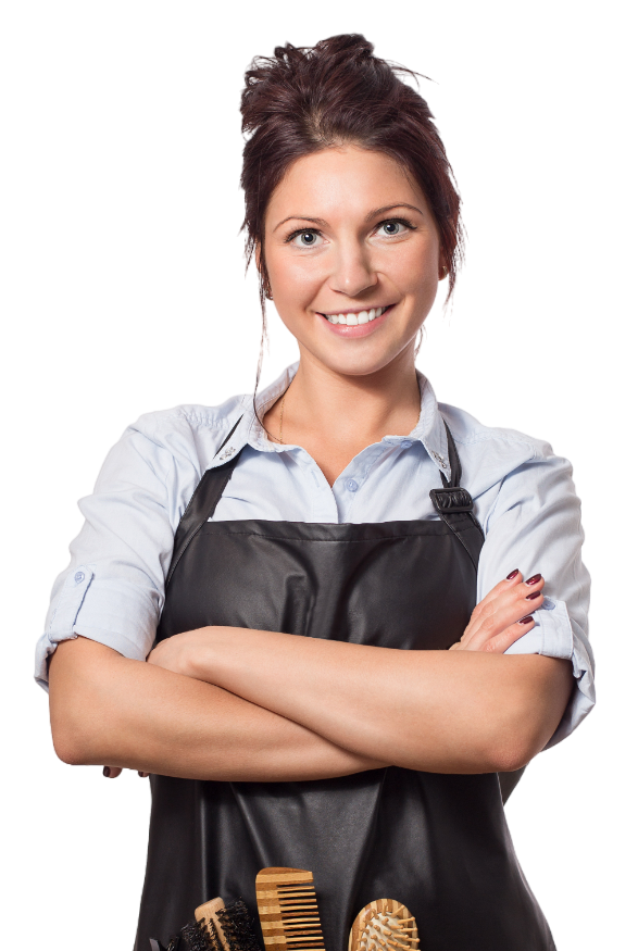 Coiffeuse posant les bras croisés
