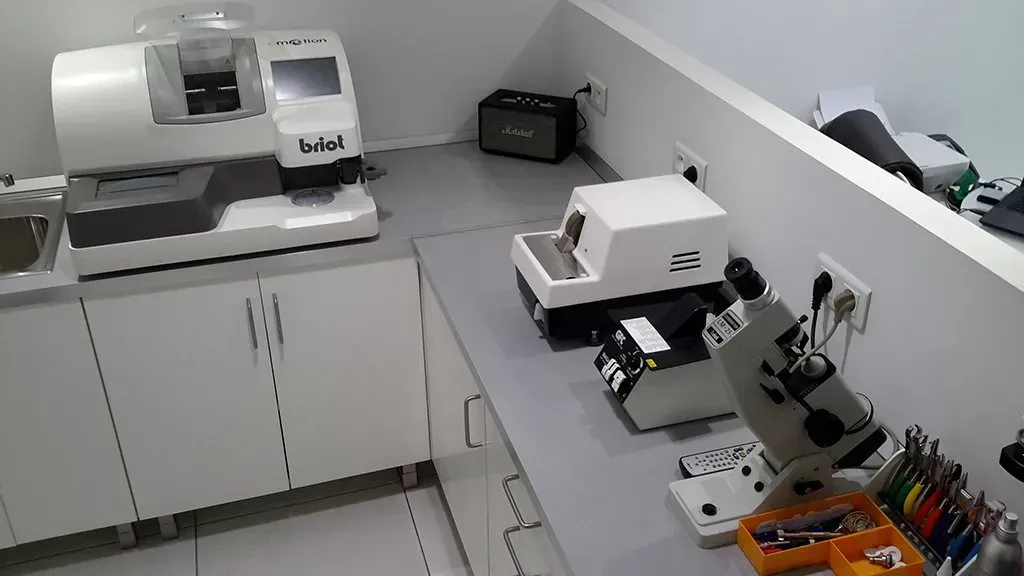 Un laboratoire entièrement équipé