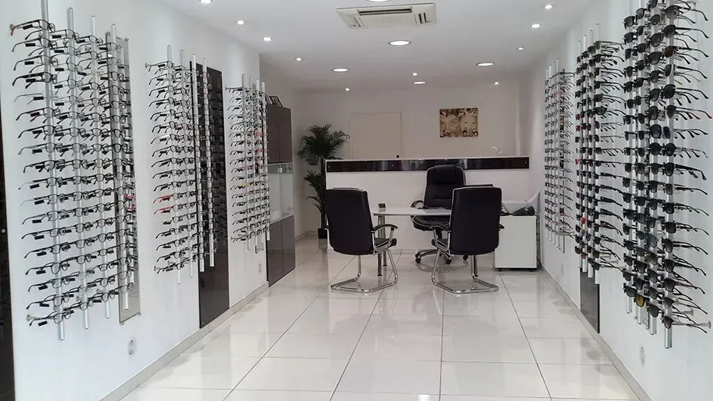 L'intérieur de VL Optique