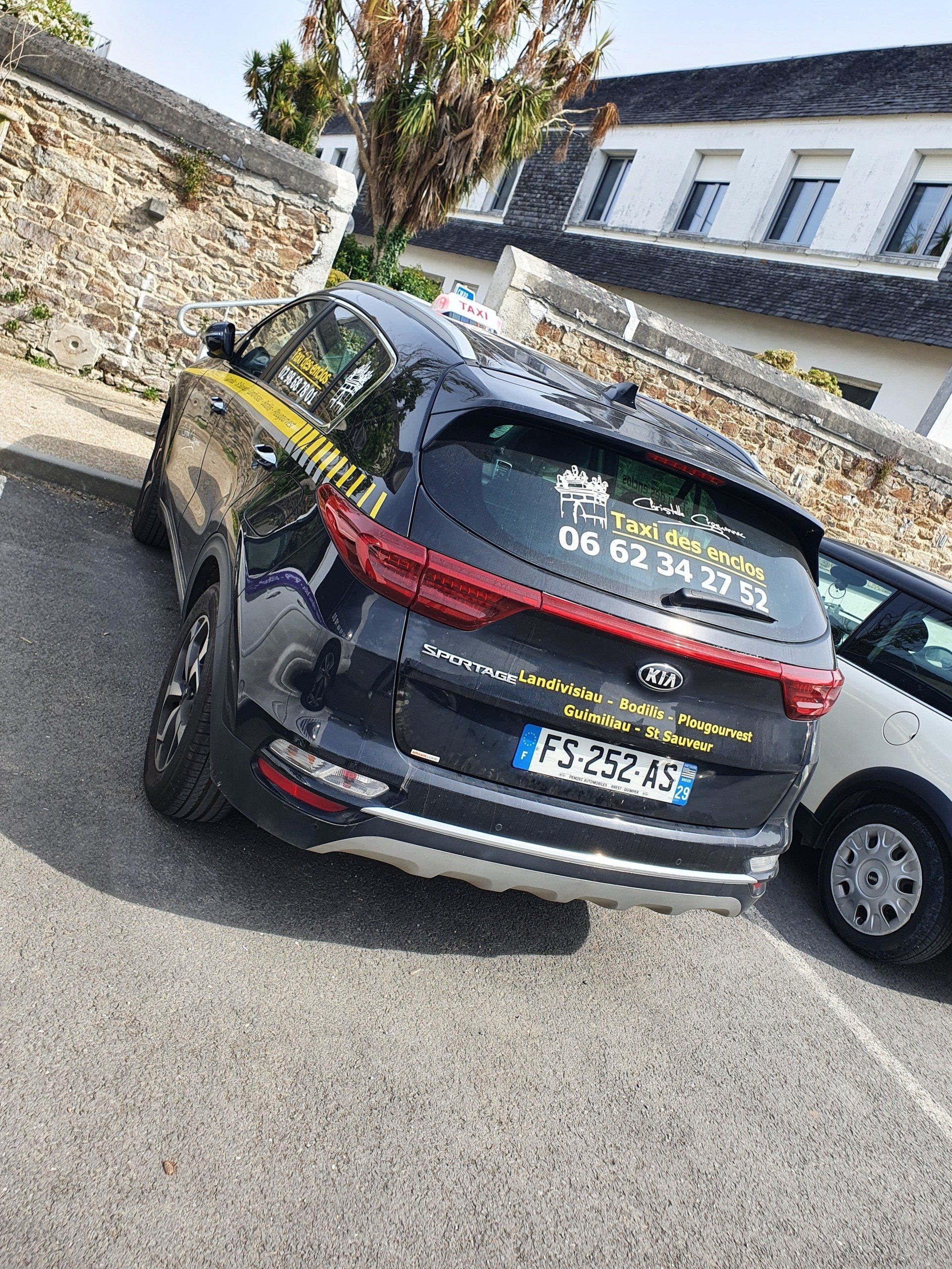Sportage, taxi Plougourvest