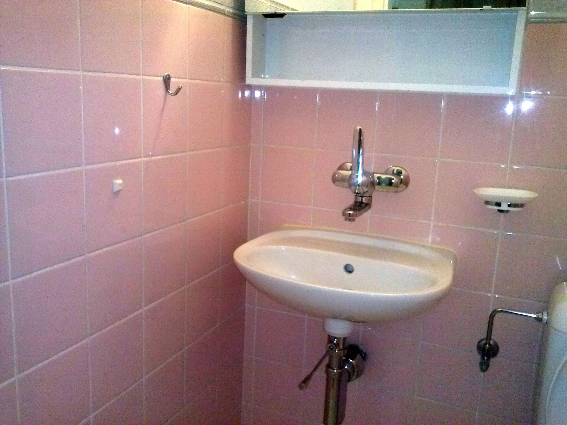 BAD- ODER KÜCHEN-KACHELN- Malergeschäft Buchmann