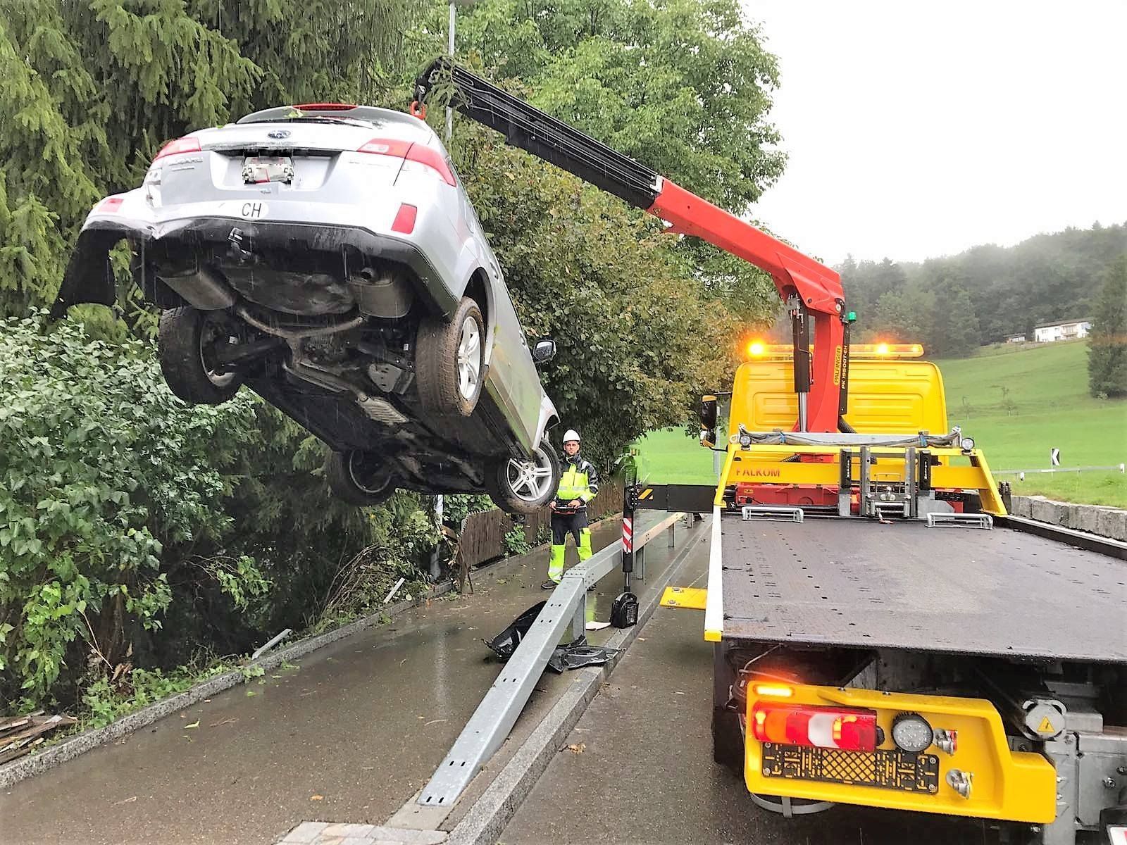 Lastwagen-Büsser Carrosserie- & Lackierbetrieb