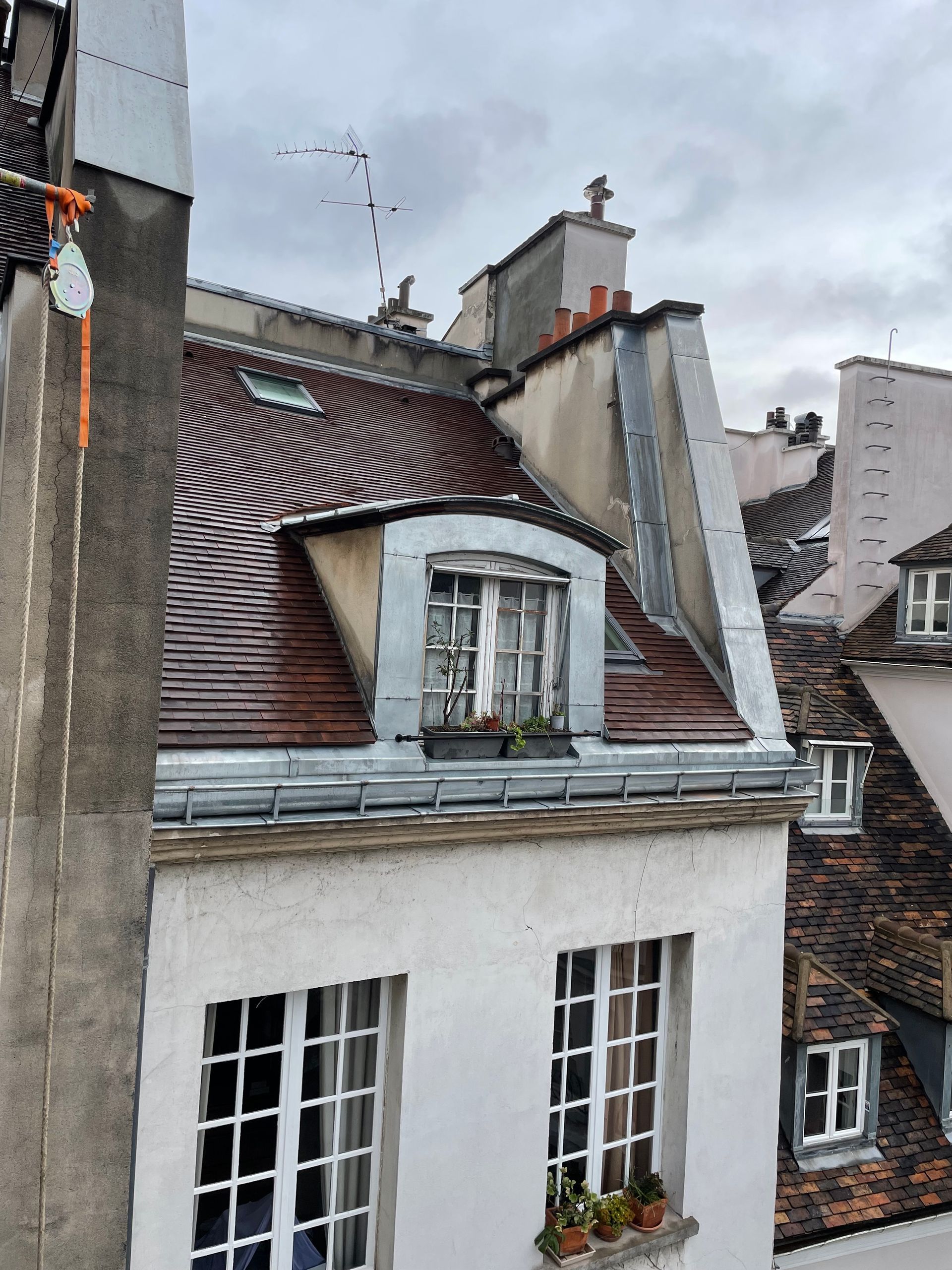 Toiture et zingueries rénovées