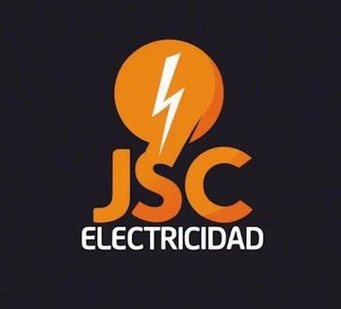 Logotipo de "JSC Electricidad" con una bombilla naranja que contiene un rayo blanco sobre las letras "JSC".