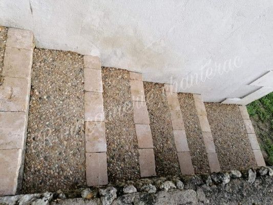 Escaliers en béton désactivé