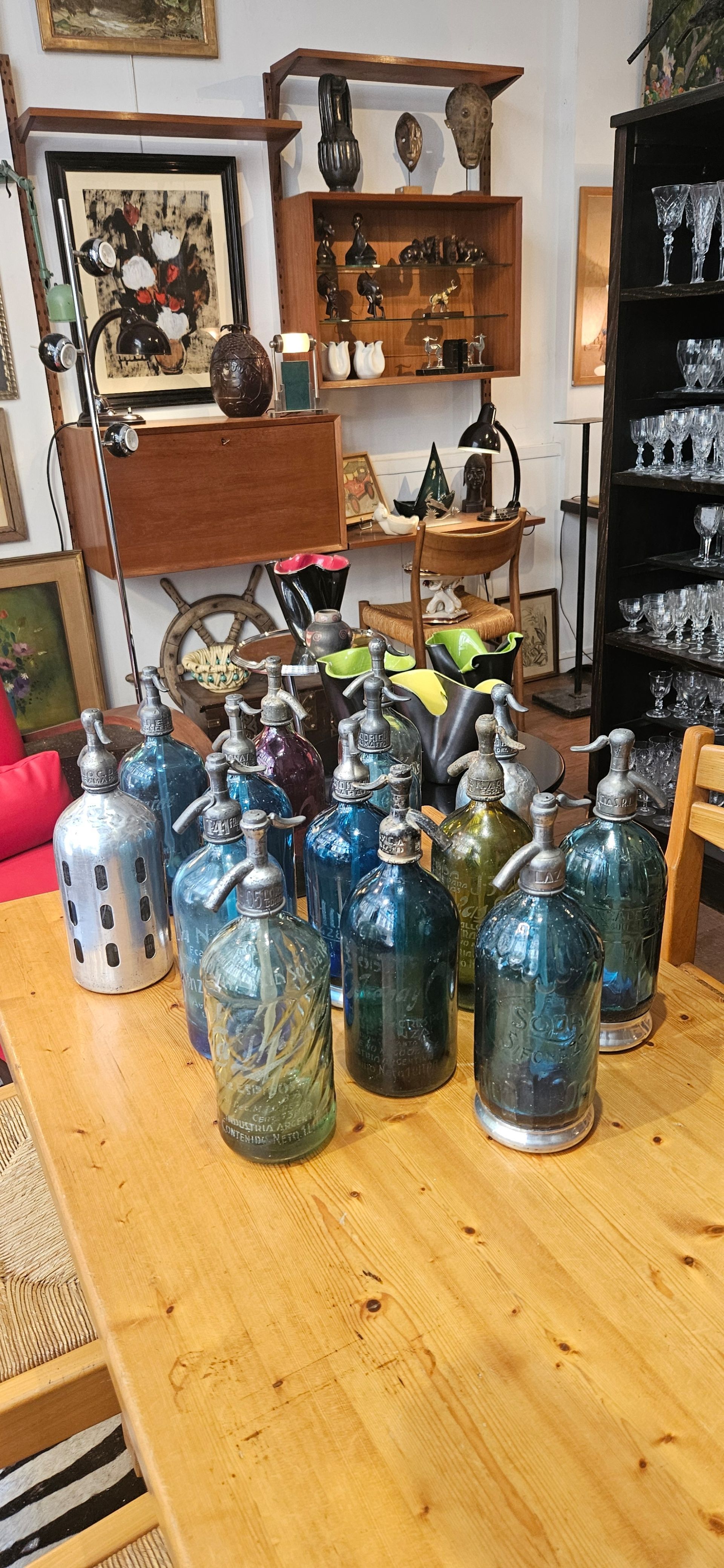 Différentes bouteilles en verre