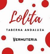 Logotipo de Lolita Taberna Andaluza Vermuteria en letras rojas con lunares rojos sobre fondo blanco.