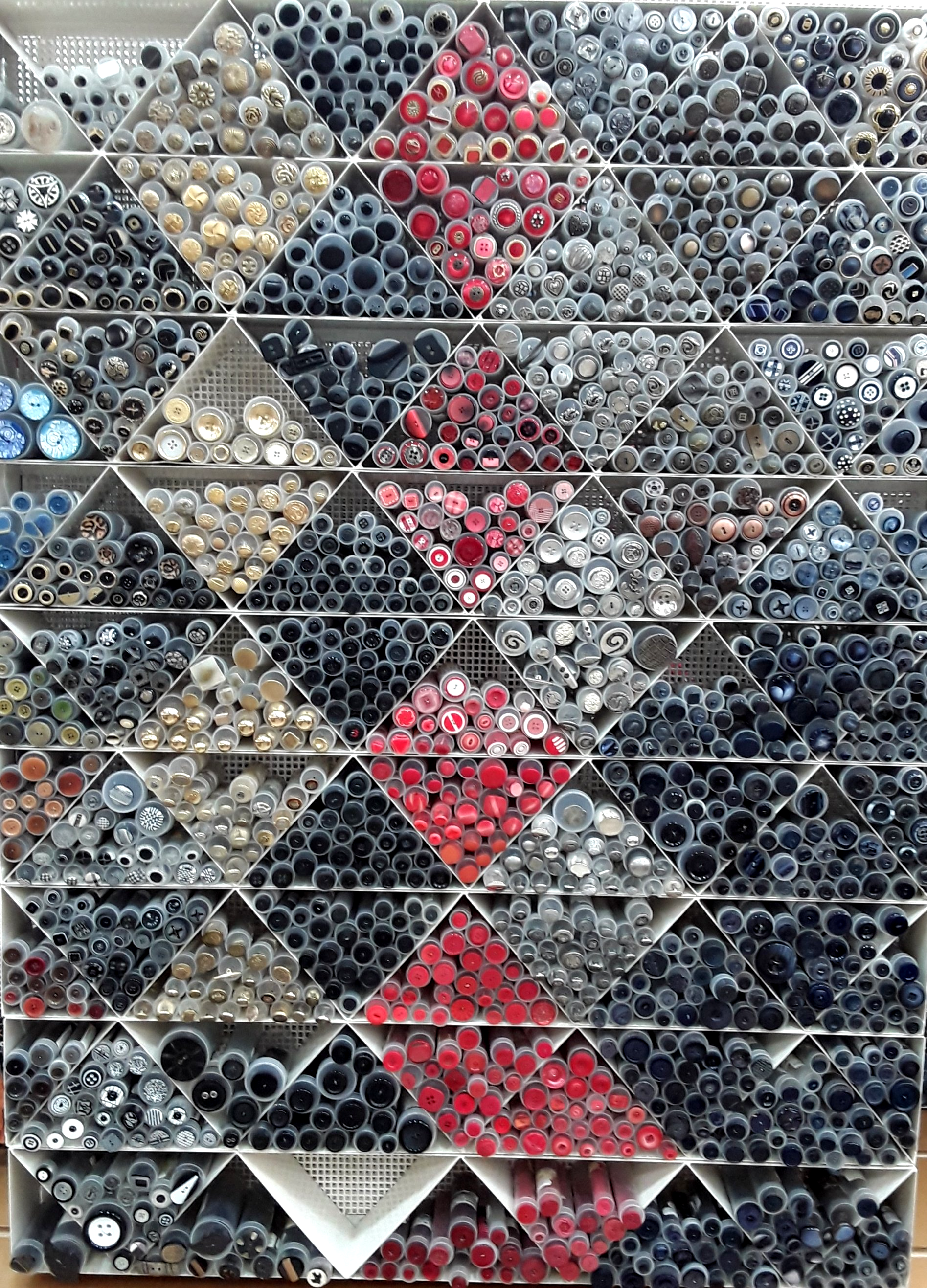 Rayonnage boutons de couture