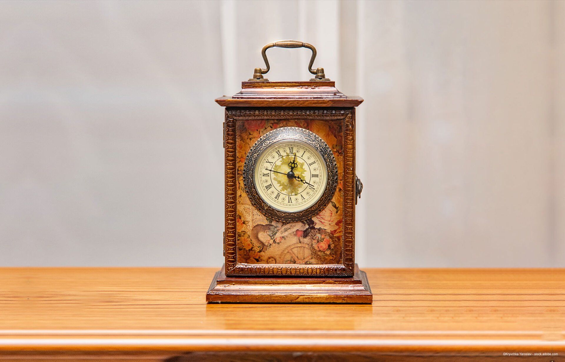 Uhr