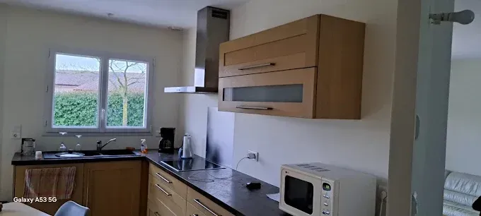 Cuisine avec placards en bois