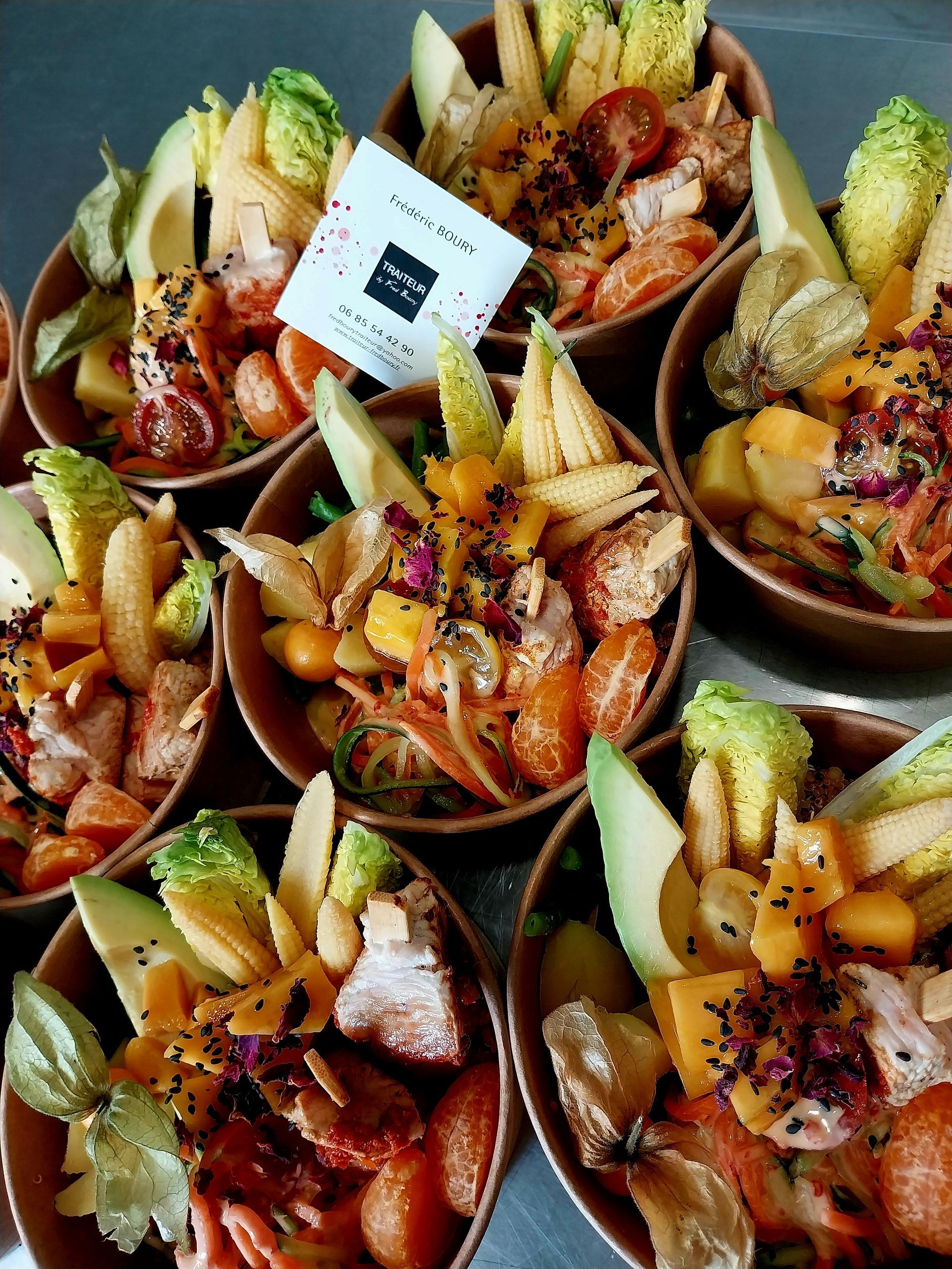 Poke bowl en cartons