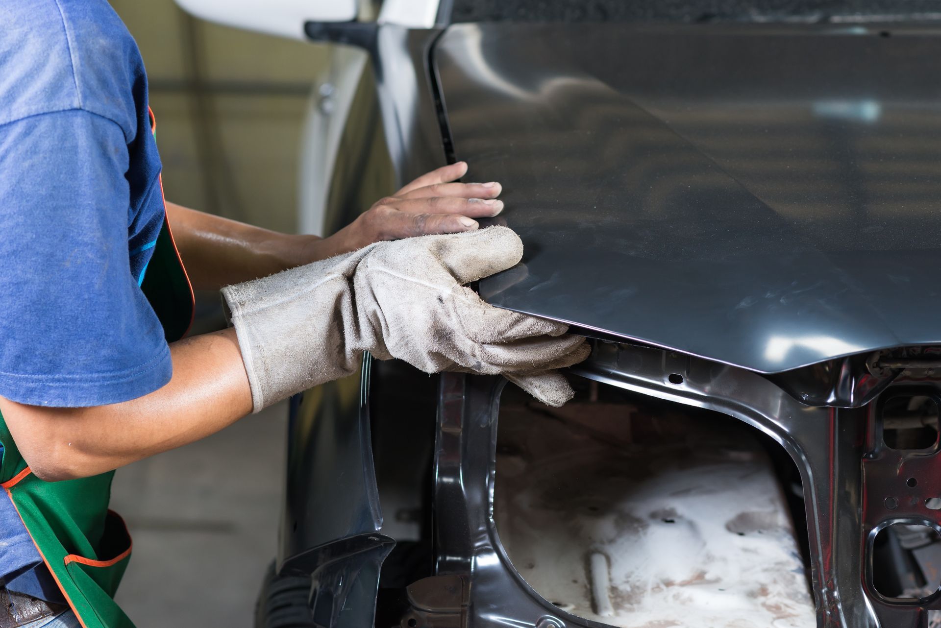 Un remplacement d'élément de carrosserie