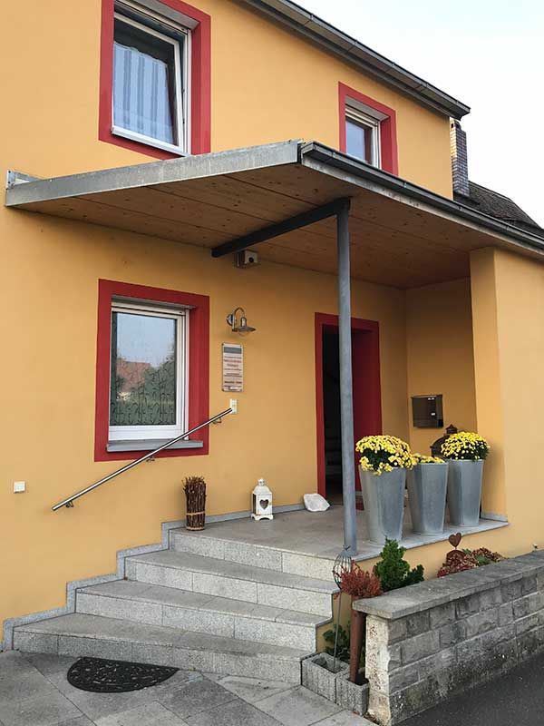 Herzlich Willkommen bei ​Naturheilpraxis Anne Naser-Wagner​ in ​Kitzingen​